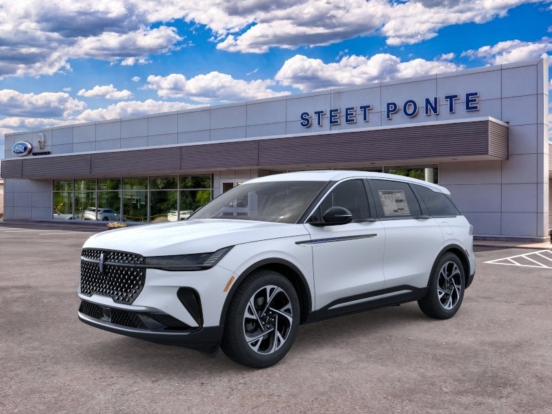 2026 Lincoln Nautilus Premiere in White Platinum — front three-quarter view