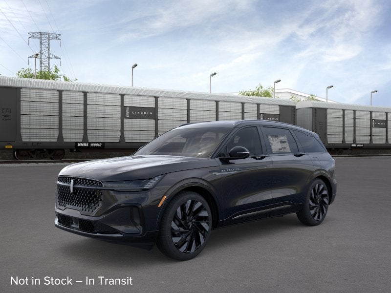 2026 Lincoln Nautilus Reserve in Infinite Black Met — front three-quarter view