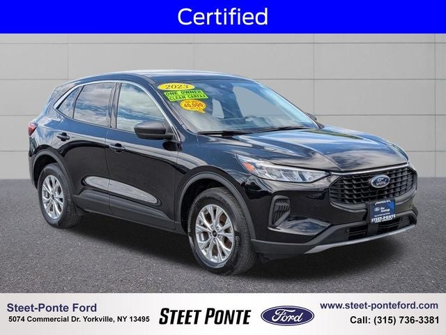 2023 Ford Escape Active in Black Metallic — front three-quarter view